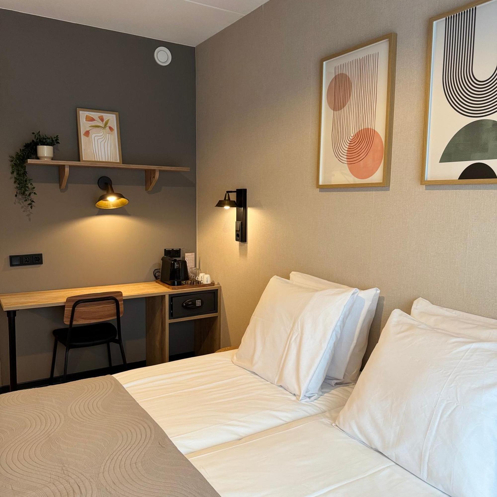Hotel Emilia Kaatsheuvel Ngoại thất bức ảnh