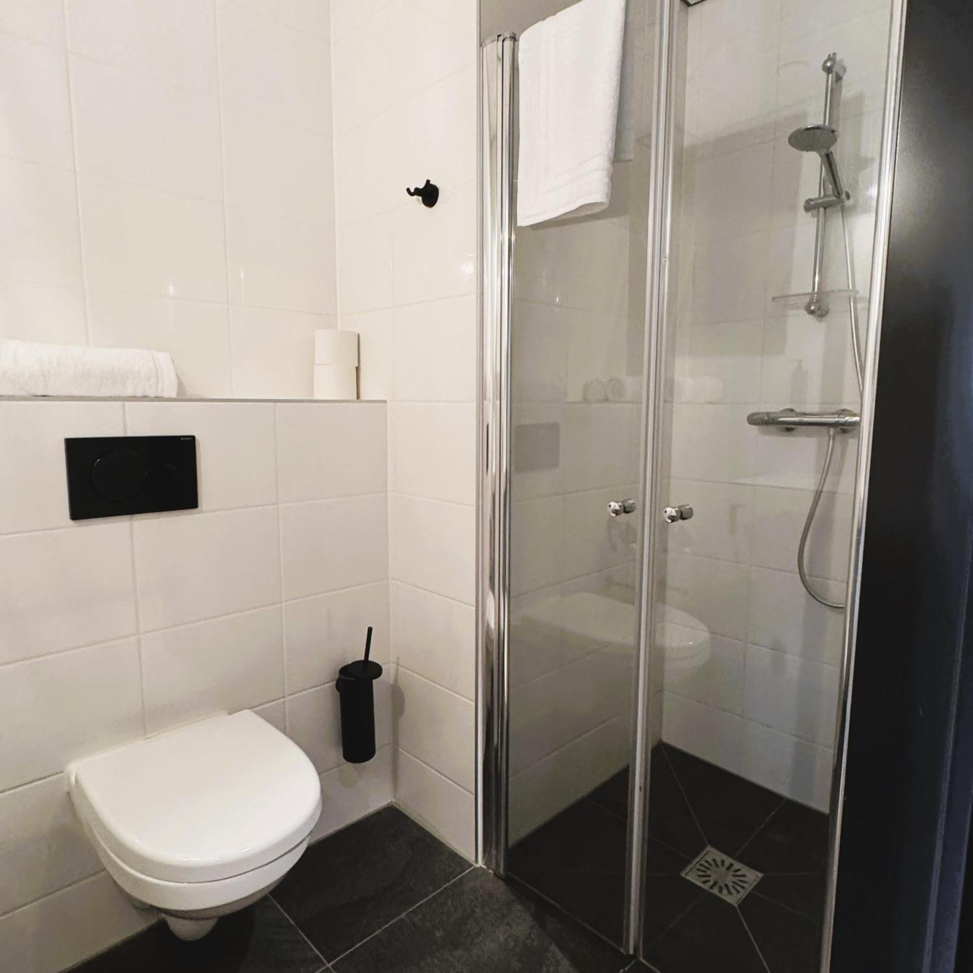 Hotel Emilia Kaatsheuvel Ngoại thất bức ảnh