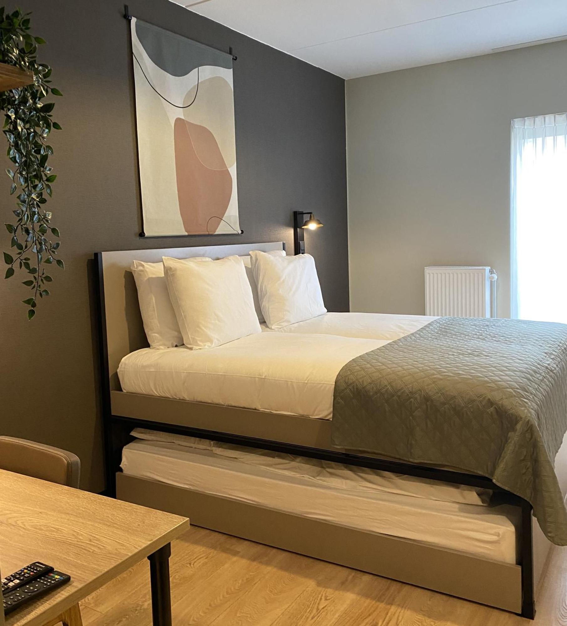 Hotel Emilia Kaatsheuvel Ngoại thất bức ảnh